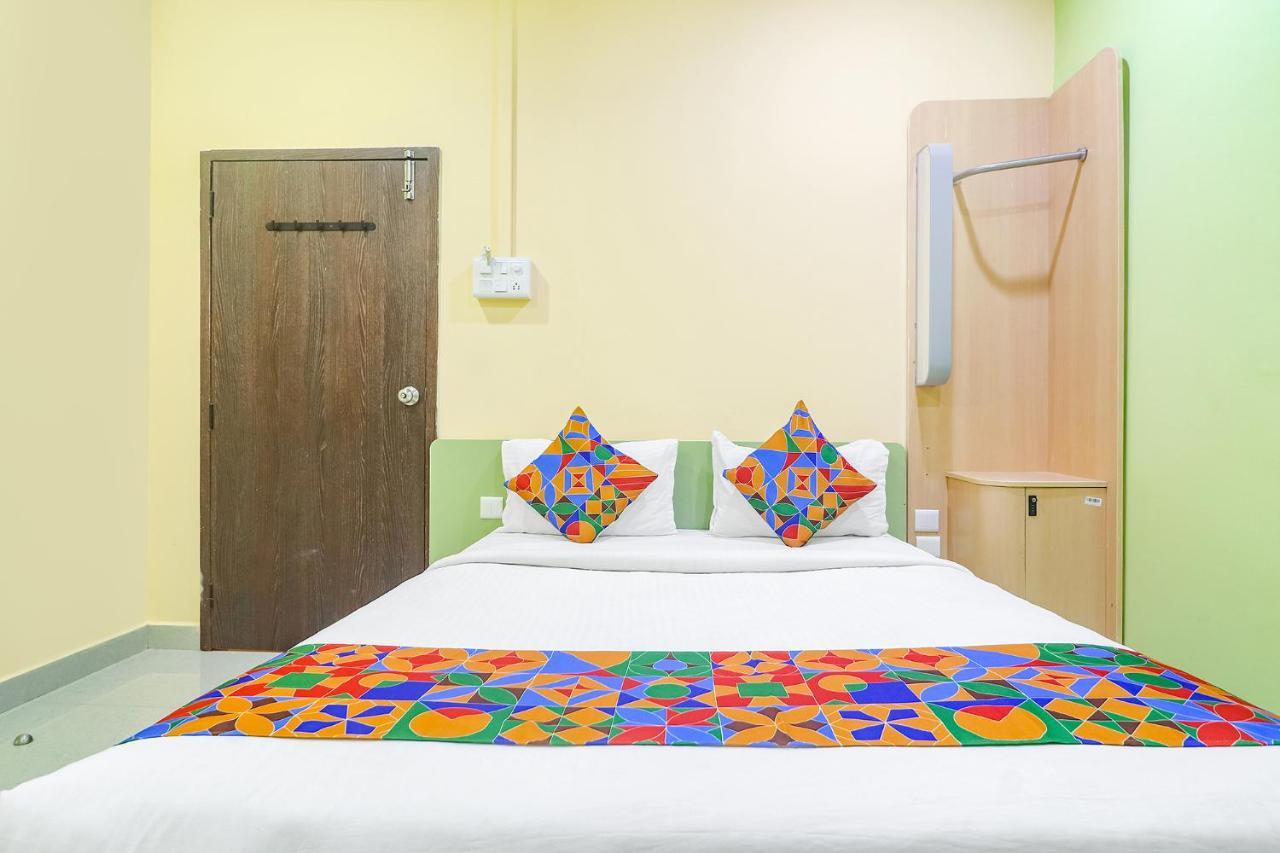 Fabexpress Airport Stay Inn - Nr Hyderabad International Airport, Shamshabad Εξωτερικό φωτογραφία