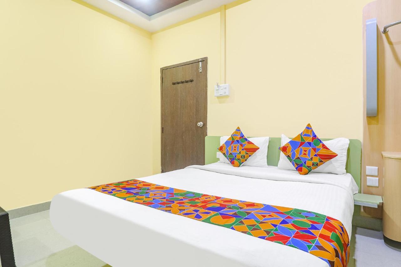 Fabexpress Airport Stay Inn - Nr Hyderabad International Airport, Shamshabad Εξωτερικό φωτογραφία